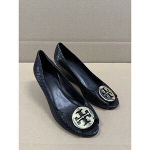 Tory Burch Size 6M Black Textured‎ Snake Leather Wedge Shoes Pumps